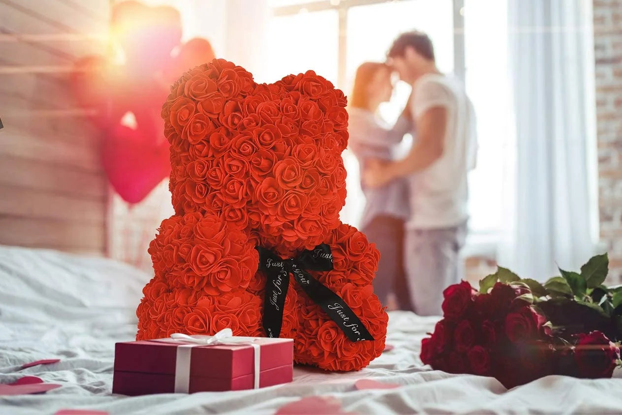 10 Inch Artificial Rose Bear Flowers Wedding Party Decoration Gift Box(Red)