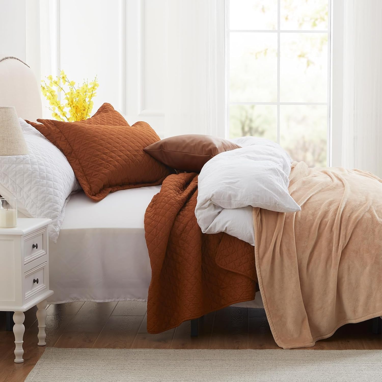 Queen Quilt Bedding Set with Pillow Shams, Full Queen Size Quilt Brunt Orange, Lightweight Bedspreads Soft Reversible Coverlet for All Season 3Pcs Rust Diamond Quilted Bed Set(90"X96")